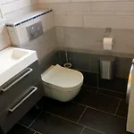 Aldo, Not For Parties, Not A Hotel, With Shared Bathroom, No Kitchen Ubytování v soukromí *