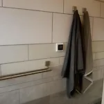 Aldo, Not For Parties, Not A Hotel, With Shared Bathroom, No Kitchen Δωμάτια σε οικογενειακή κατοικία